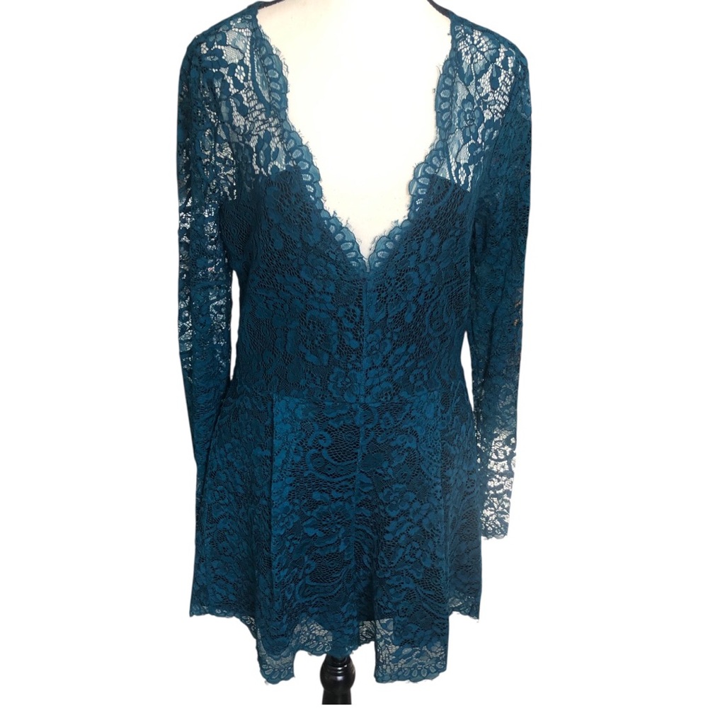 Lovers+Friends Teal Lace Romper - Picture 3 of 13